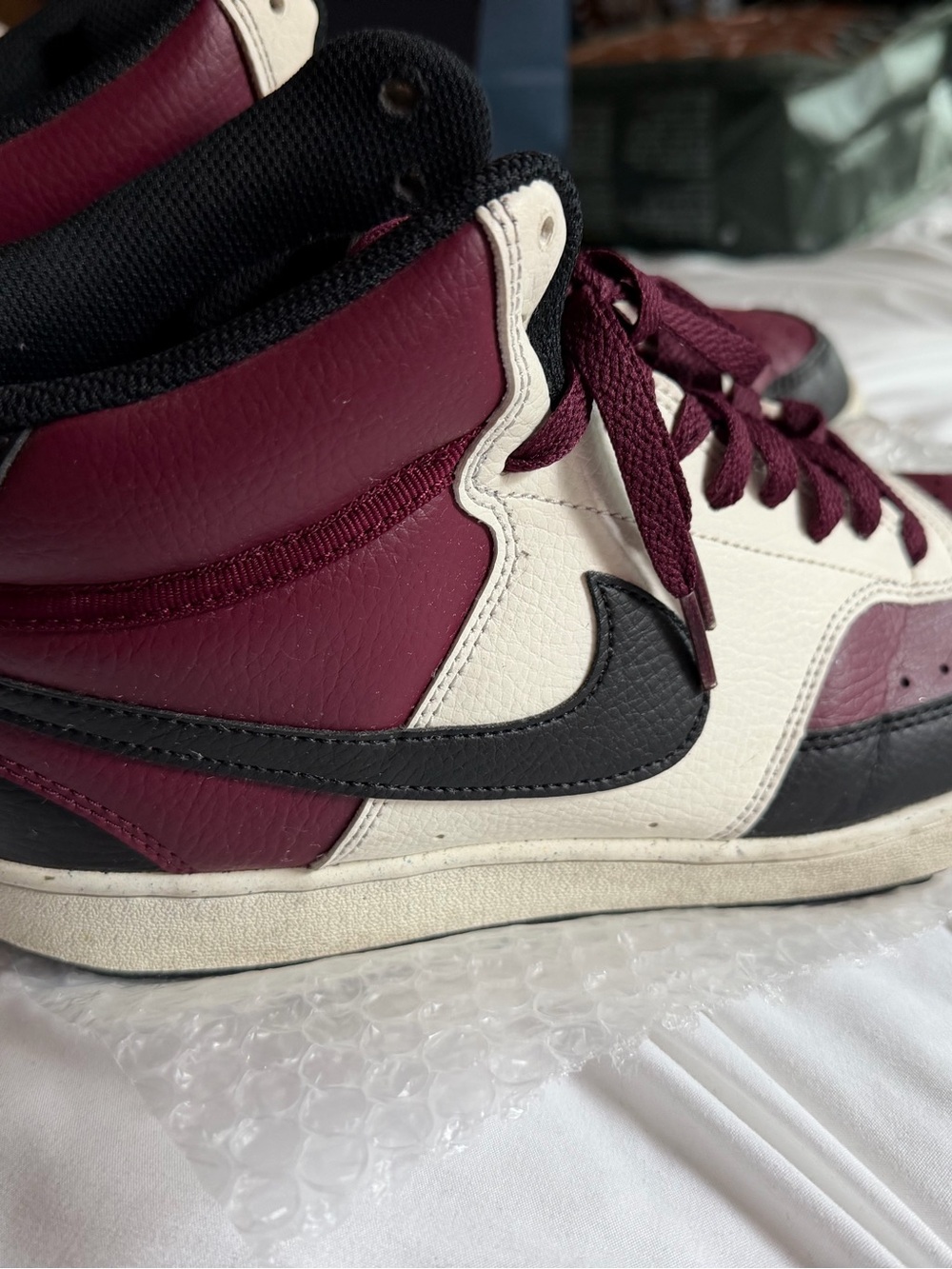 MEN'S NIKE COURT VISION MID SNEAKERS